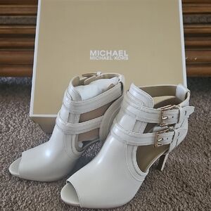 Michael Kors Cream Strappy Heeled Boots